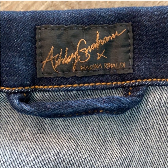 NWT ASHLEY GRAHAM X MARINA RINALDI Studded Denim Jacket and Jeans Set
Size US 18 - Picture 4 of 15